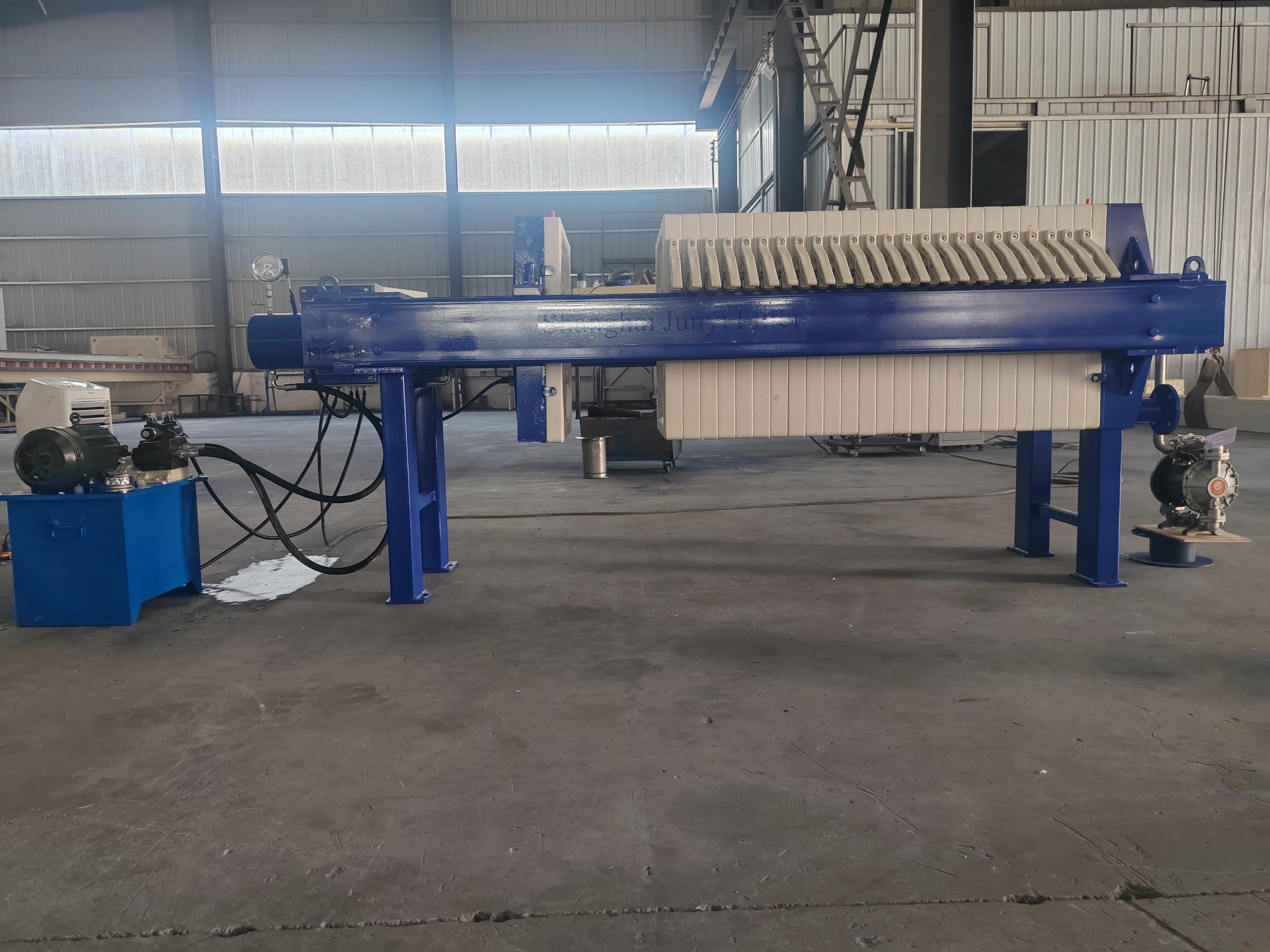 Small Chamber Filter Press  12m2 Filtration Area for Food Industry